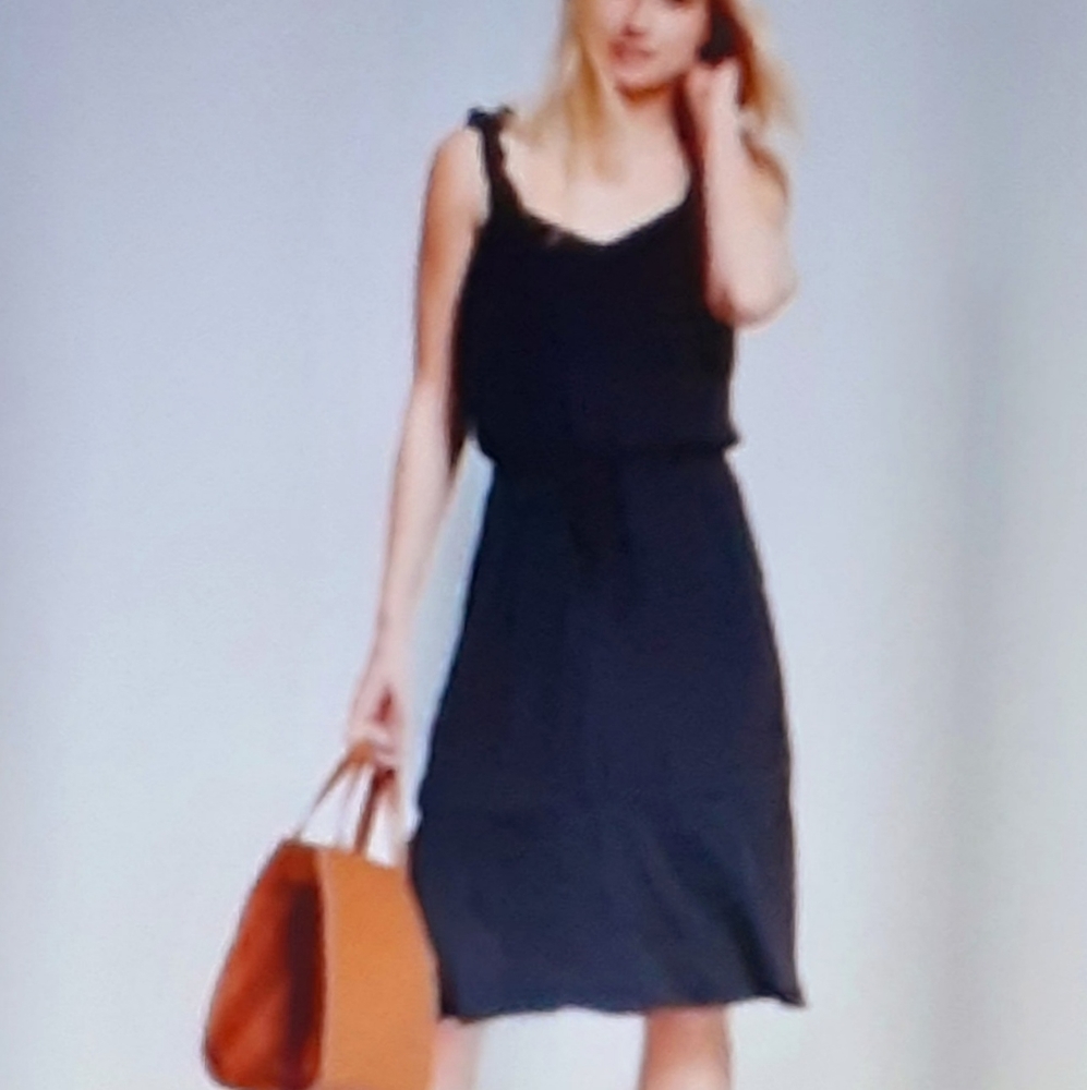 Who What Wear Black Ruffle Strap Tie Waist Dress